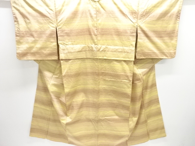 横段織出し手織り紬着物